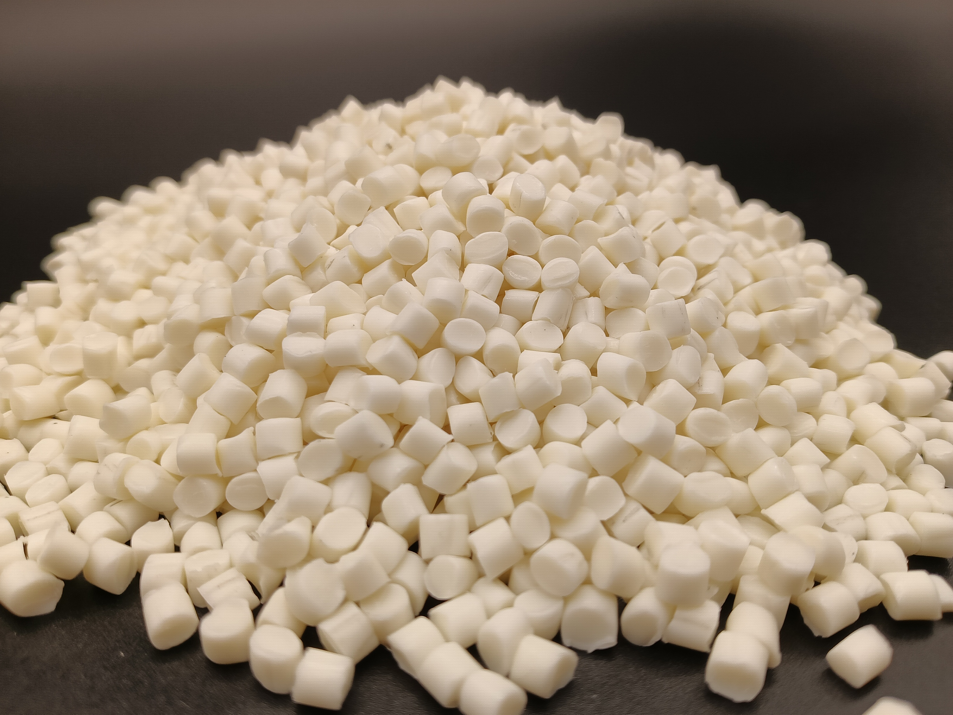 PBAT/ 改性淀粉薄膜树脂